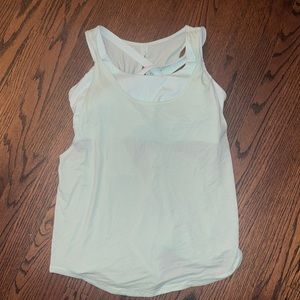 Lululemon workout tank